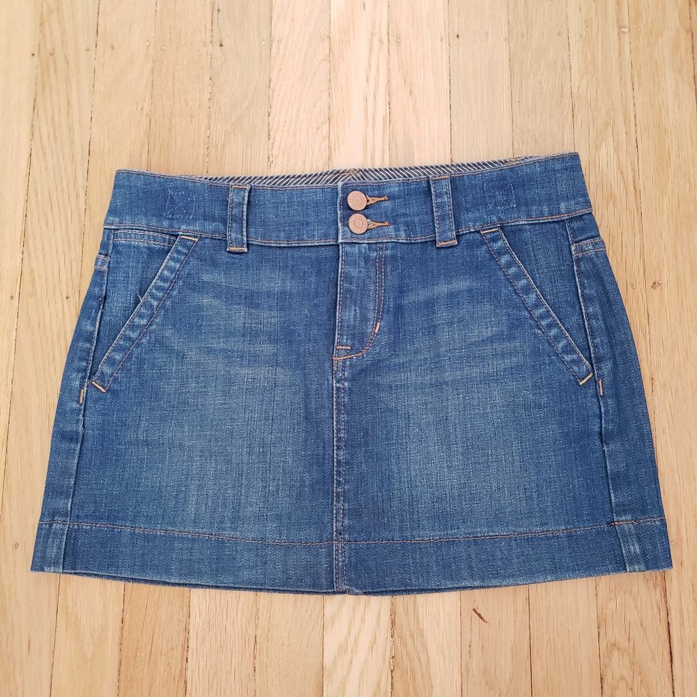 Gap 1969 Limited Edition Denim Mini Skirt Size 2 Like New